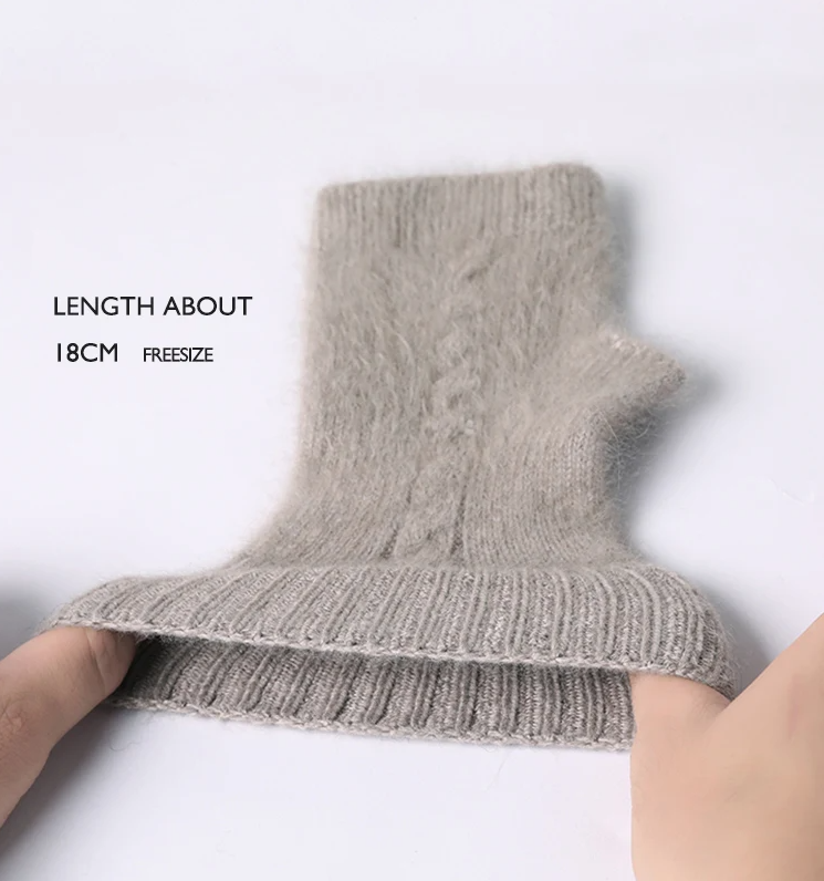Fingerless Wool-Blended Gloves