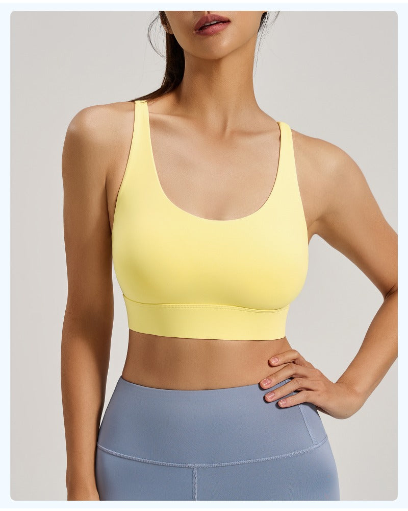 One-piece shockproof gathering sports bra