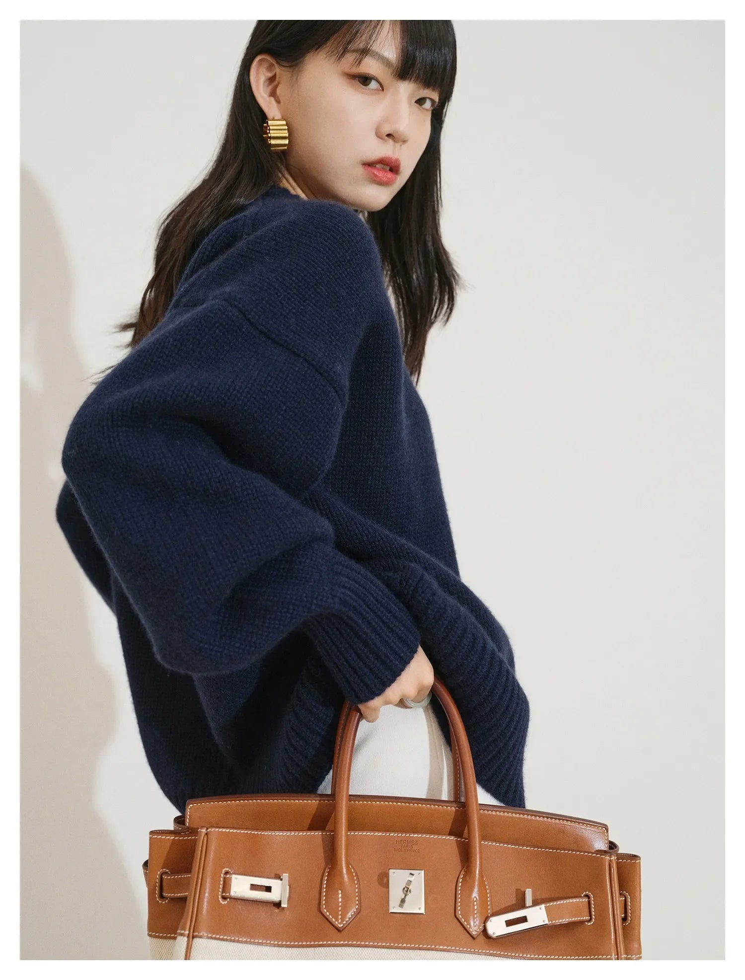 Round Neck 100% Cashmere Sweater