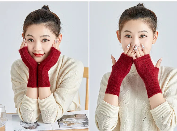 Fingerless Wool-Blended Gloves