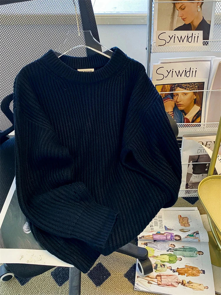 Round-Neck Oversized Knitted Pullover