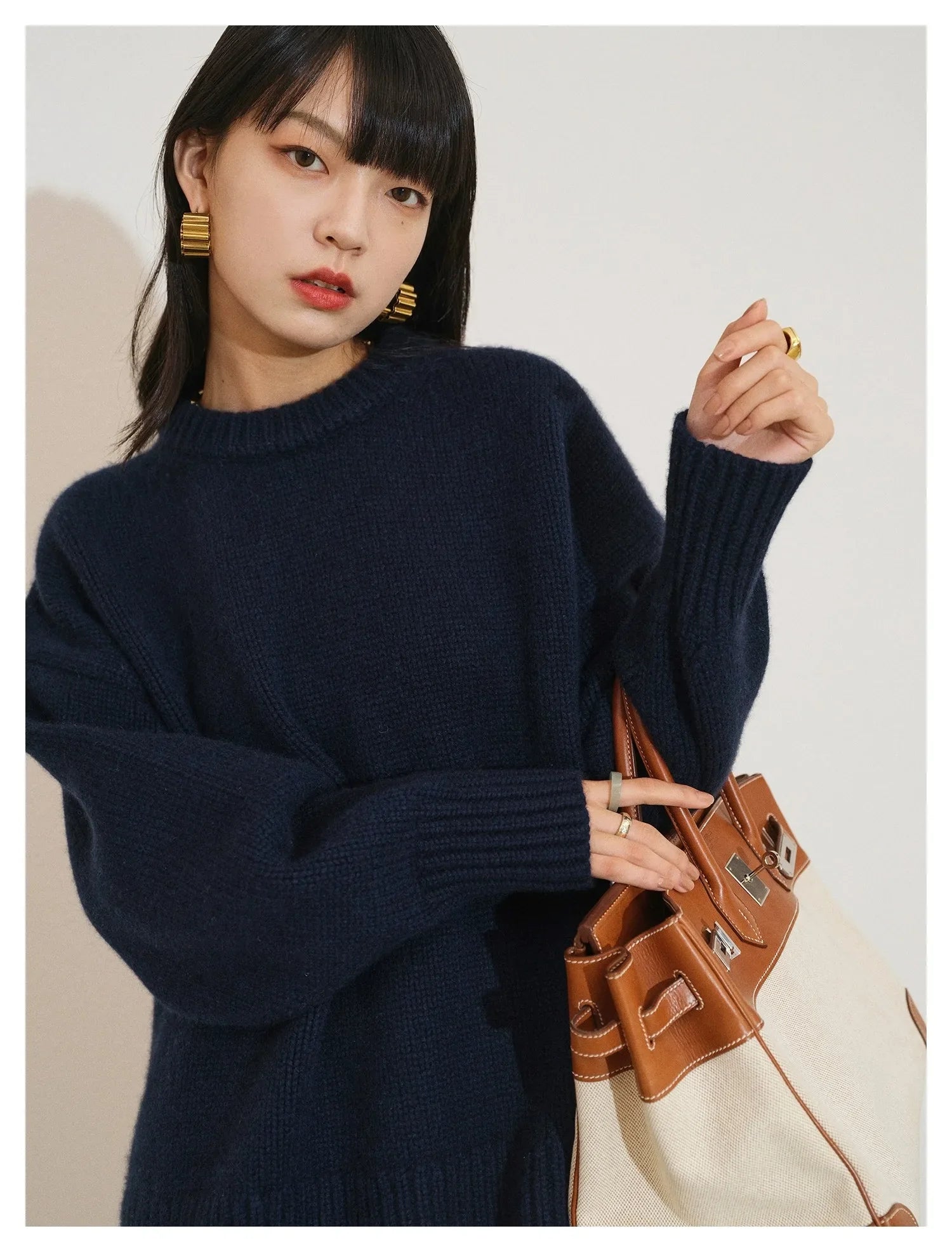 Round Neck 100% Cashmere Sweater
