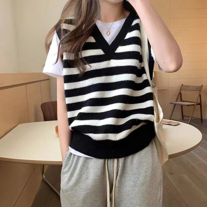Vintage Striped V-Neck Pure Wool Knitted Waistcoat