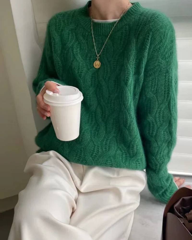 Crew Neck Cable Knit Cashmere Sweater