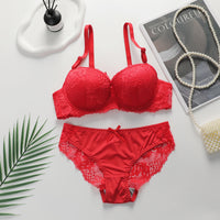 Comfortable Gathering Adjustment Lace Underwear Set
