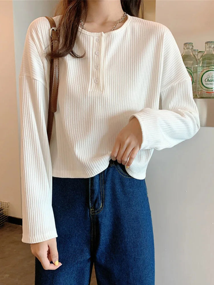 WHITE / S