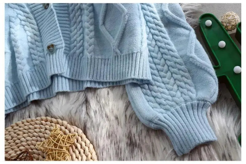 Lantern Sleeve Geometric Knitted Short Cardigan