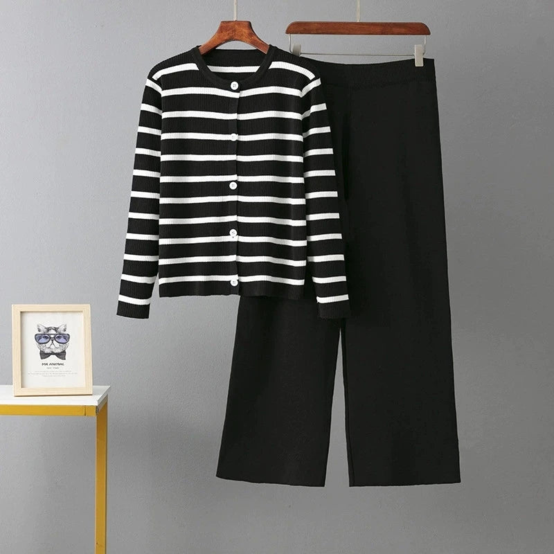 black / One Size