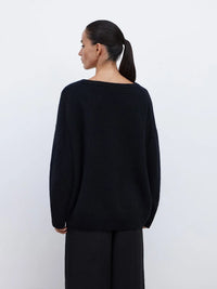 Oversized V-neck Versatile Sweater