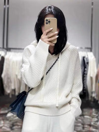 100% Wool Gentle Knited Hoodie