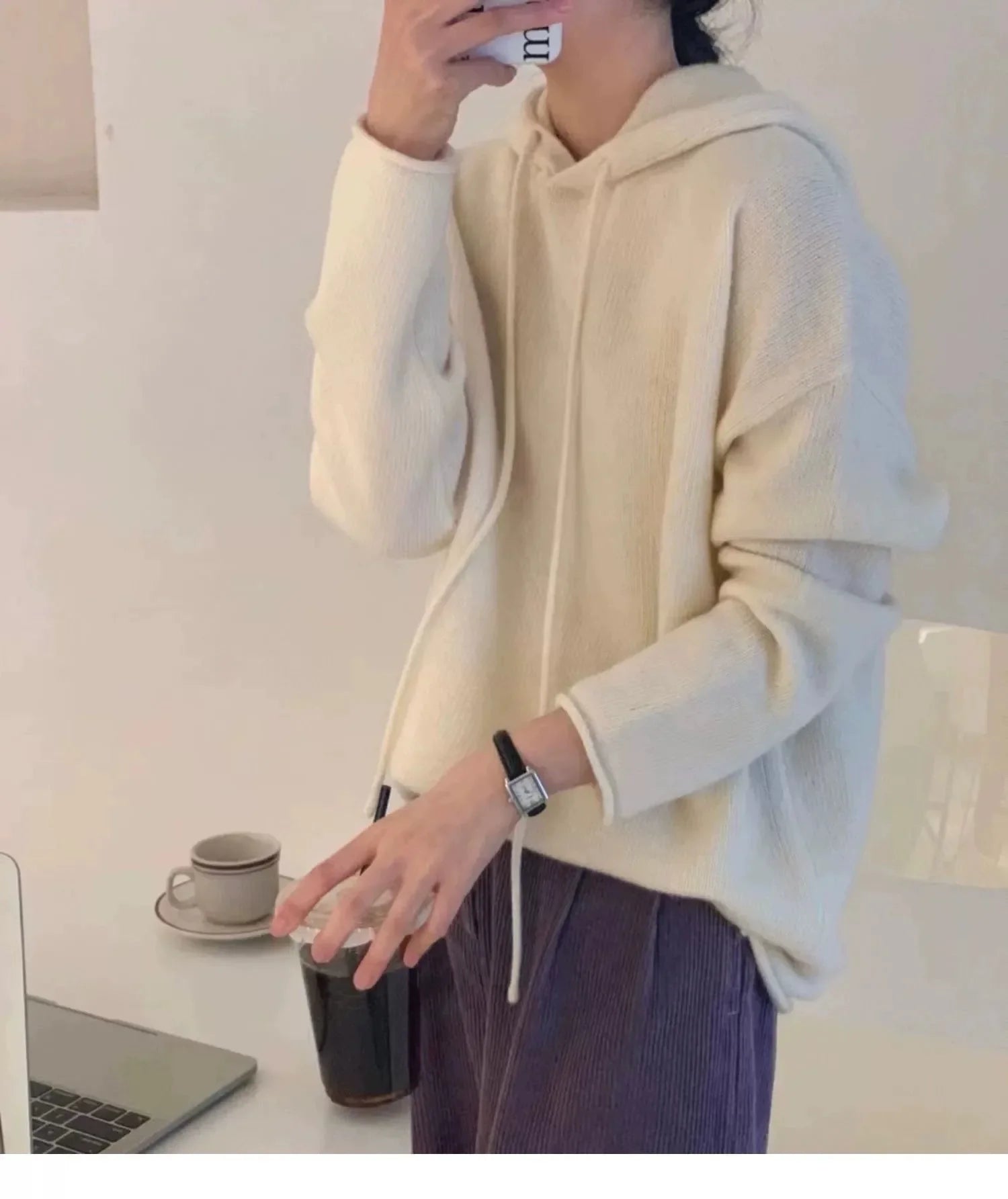White / S
