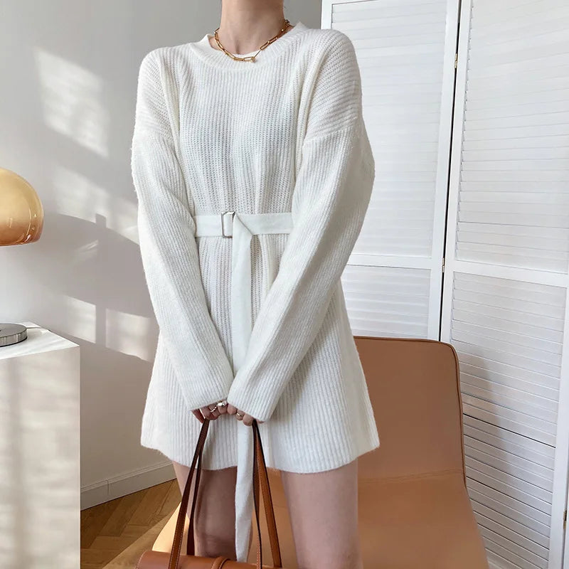 Vintage Round-neck Belted Knitted Dress
