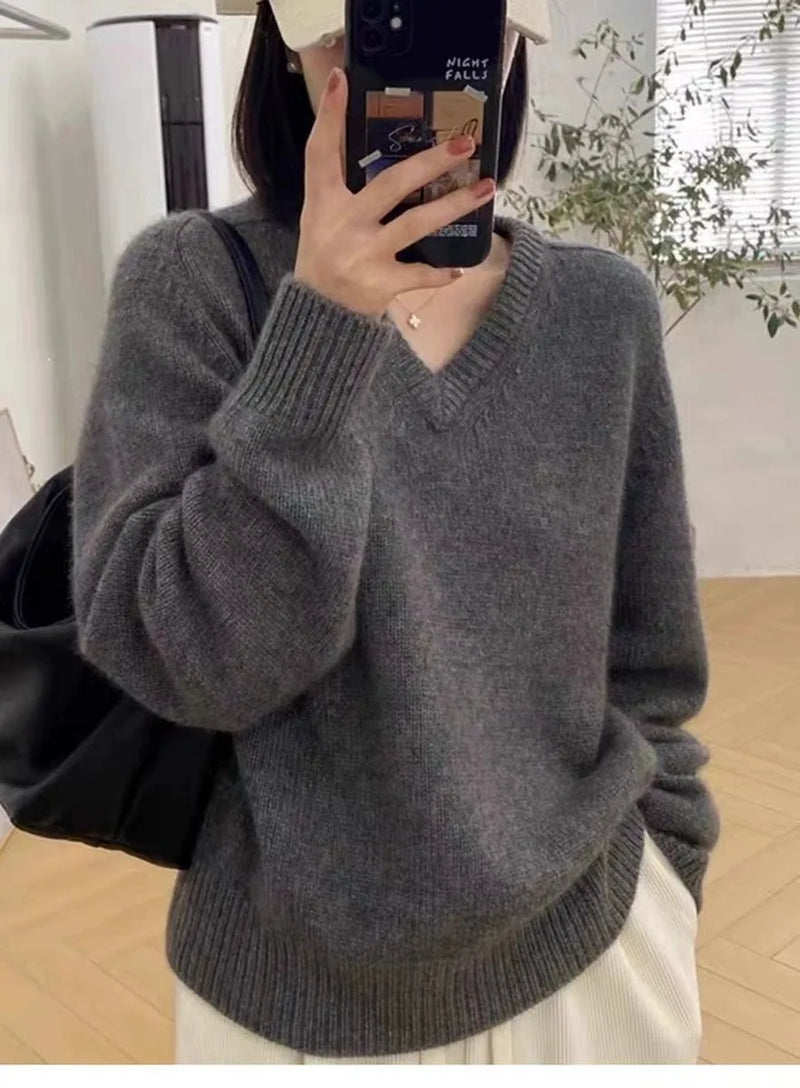 Gentle Herd V-Neck 100% Cashmere Sweater