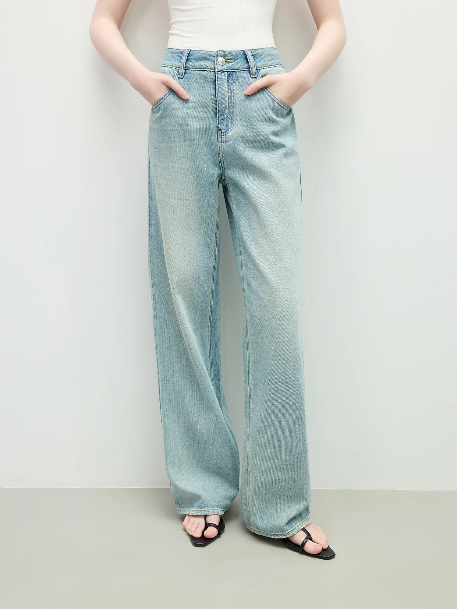 Distressed High Waist Straight Jeans
