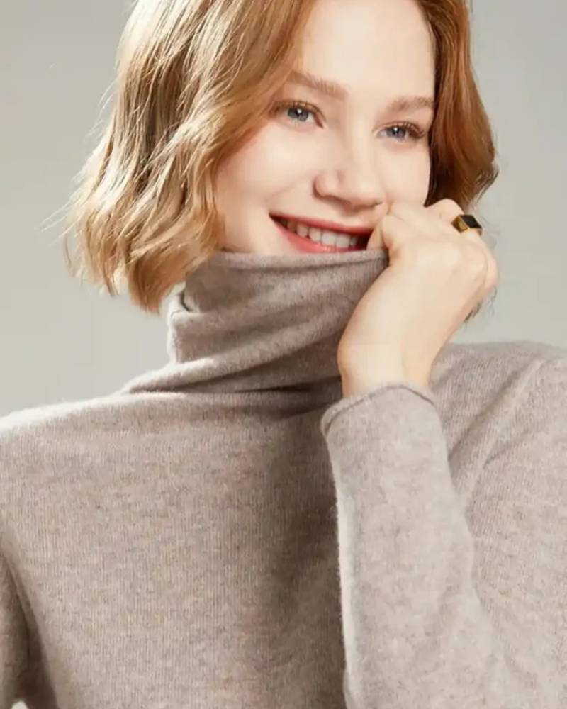 Solid Color Turtleneck Wool Pullover Sweater