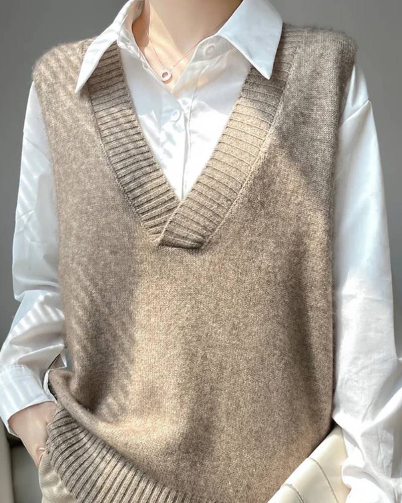 V-Neck 100% Cashmere Knit Waistcoat